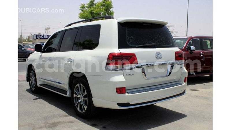 Big with watermark toyota land cruiser ashanti import dubai 54962