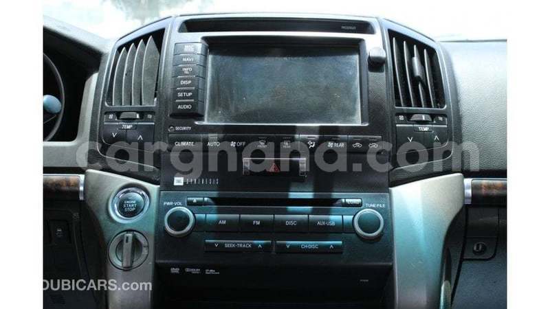 Big with watermark toyota land cruiser ashanti import dubai 54962