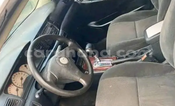 Sayi Na hannu Toyota Corolla White Mota in Accra a Greater Accra Sayi Na hannu Toyota Corolla White Mota in Accra a Greater Accra