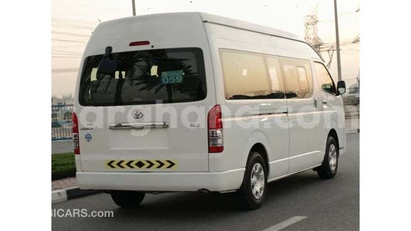 Big with watermark toyota hiace ashanti import dubai 54988