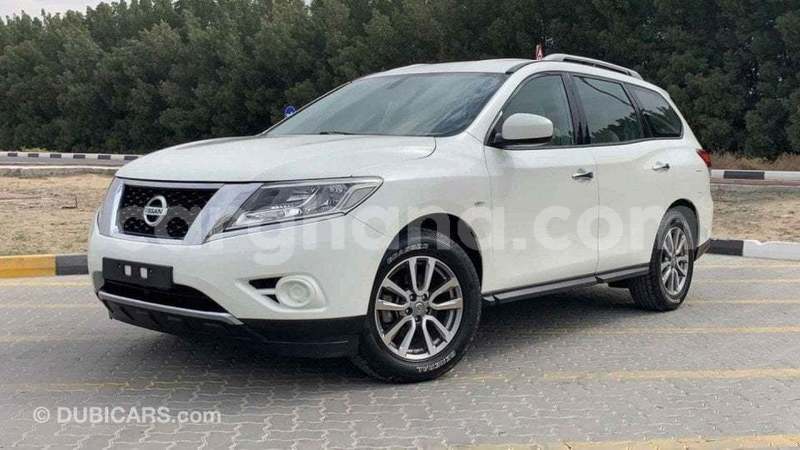 Big with watermark nissan pathfinder ashanti import dubai 54989