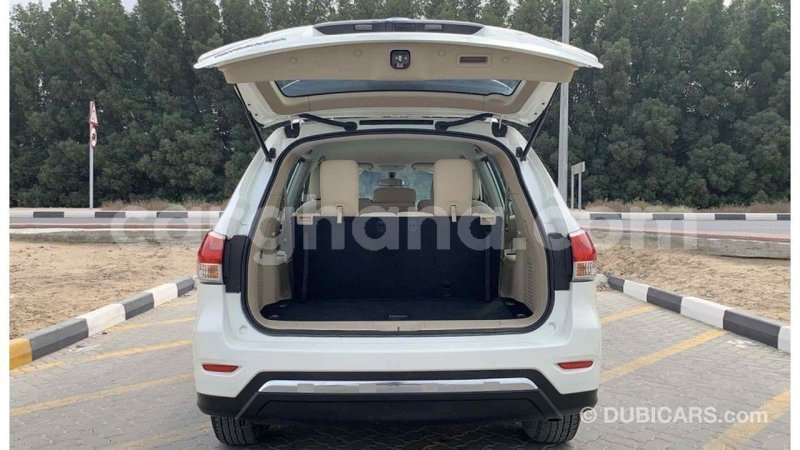 Big with watermark nissan pathfinder ashanti import dubai 54989