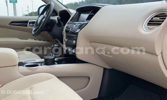 Ra Imported Nissan Pathfinder funfun Ọkọ̀ in Import - Dubai ni Ashanti Ra Imported Nissan Pathfinder funfun Ọkọ̀ in Import - Dubai ni Ashanti