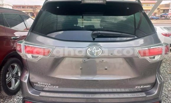 Sayi Na hannu Toyota Highlander Sauran Mota in Accra a Greater Accra Sayi Na hannu Toyota Highlander Sauran Mota in Accra a Greater Accra
