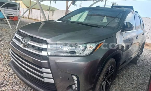 Sayi Na hannu Toyota Highlander Sauran Mota in Accra a Greater Accra Sayi Na hannu Toyota Highlander Sauran Mota in Accra a Greater Accra