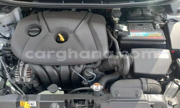 Sayi Na hannu Hyundai Elantra Azurfa Mota in Accra a Greater Accra Sayi Na hannu Hyundai Elantra Azurfa Mota in Accra a Greater Accra