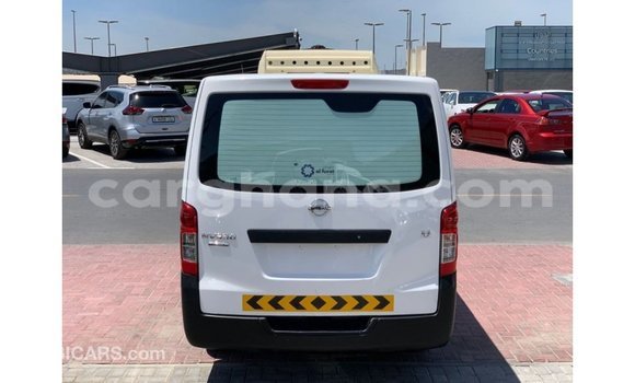 Buy Import Nissan Urvan White Car in Import - Dubai in Ashanti Buy Import Nissan Urvan White Car in Import - Dubai in Ashanti