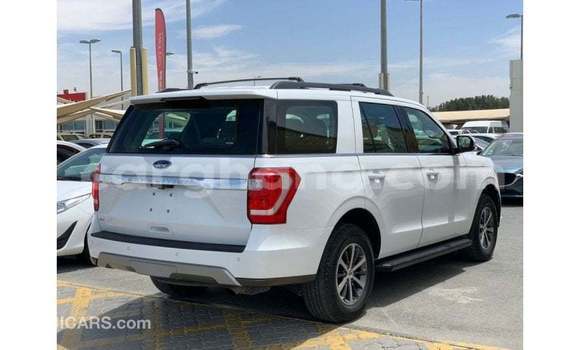 Buy Import Ford Expedition White Car in Import - Dubai in Ashanti Buy Import Ford Expedition White Car in Import - Dubai in Ashanti