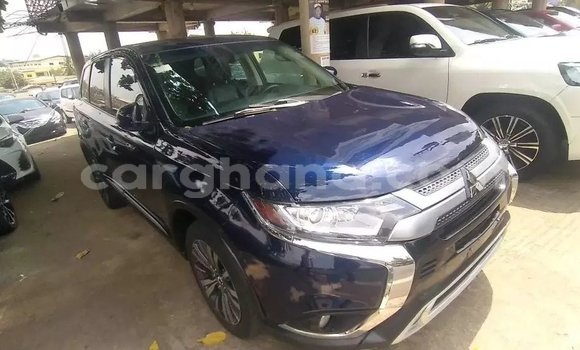 Ra Àlòkù Mitsubishi Outlander Blue Ọkọ̀ in Accra ni Greater Accra Ra Àlòkù Mitsubishi Outlander Blue Ọkọ̀ in Accra ni Greater Accra