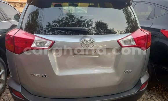 Sayi Na hannu Toyota RAV4 Azurfa Mota in Accra a Greater Accra Sayi Na hannu Toyota RAV4 Azurfa Mota in Accra a Greater Accra