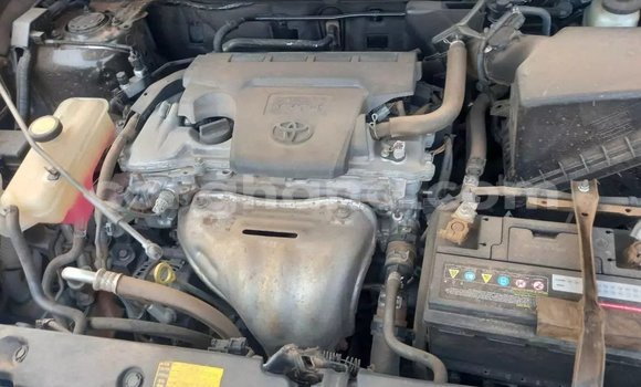 Sayi Na hannu Toyota RAV4 Azurfa Mota in Accra a Greater Accra Sayi Na hannu Toyota RAV4 Azurfa Mota in Accra a Greater Accra