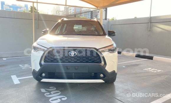 Buy Import Toyota Corolla White Car in Import - Dubai in Ashanti Buy Import Toyota Corolla White Car in Import - Dubai in Ashanti