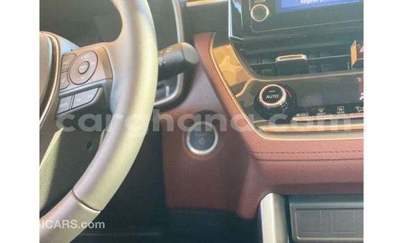 Buy Import Toyota Corolla White Car in Import - Dubai in Ashanti Buy Import Toyota Corolla White Car in Import - Dubai in Ashanti