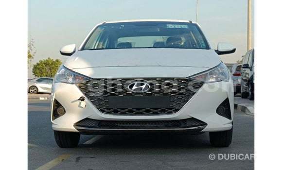 Ra Imported Hyundai Accent funfun Ọkọ̀ in Import - Dubai ni Ashanti Ra Imported Hyundai Accent funfun Ọkọ̀ in Import - Dubai ni Ashanti