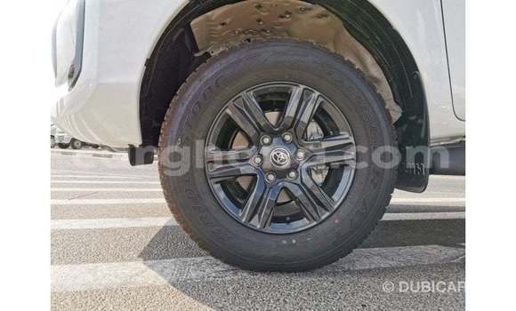 Buy Import Toyota Hilux White Car in Import - Dubai in Ashanti Buy Import Toyota Hilux White Car in Import - Dubai in Ashanti