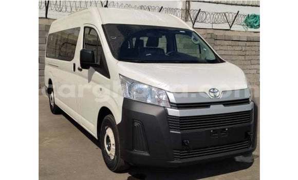 Buy Import Toyota Hiace White Car in Import - Dubai in Ashanti