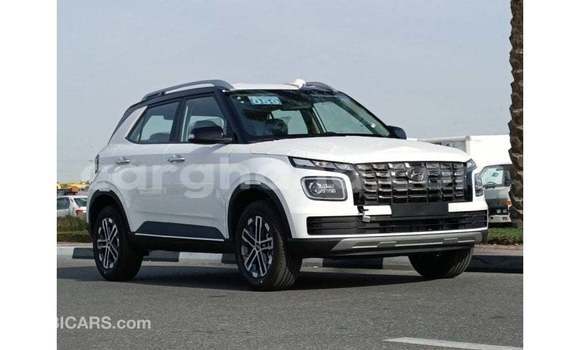 Buy Import Hyundai Accent White Car in Import - Dubai in Ashanti Buy Import Hyundai Accent White Car in Import - Dubai in Ashanti