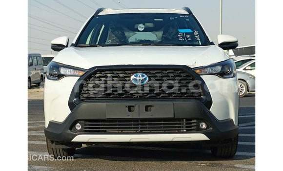 Buy Import Toyota Corolla White Car in Import - Dubai in Ashanti Buy Import Toyota Corolla White Car in Import - Dubai in Ashanti
