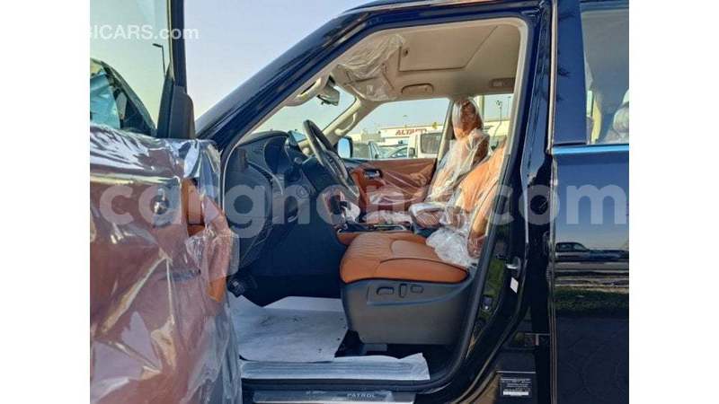 Big with watermark nissan patrol ashanti import dubai 55070