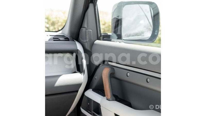 Big with watermark land rover defender ashanti import dubai 55078