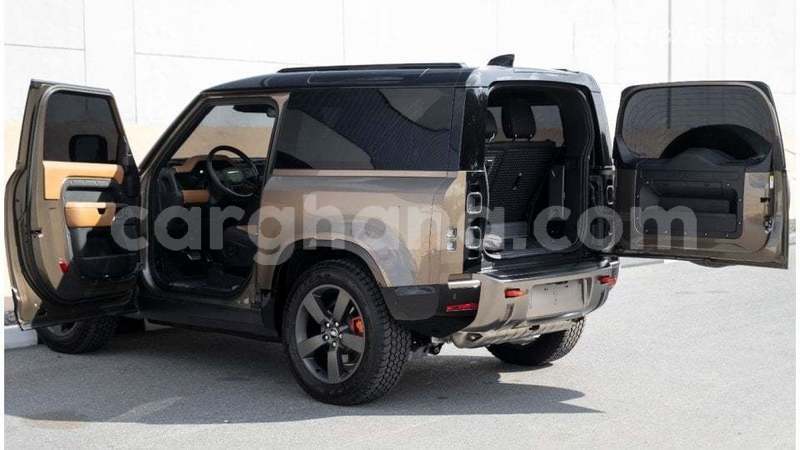 Big with watermark land rover defender ashanti import dubai 55087