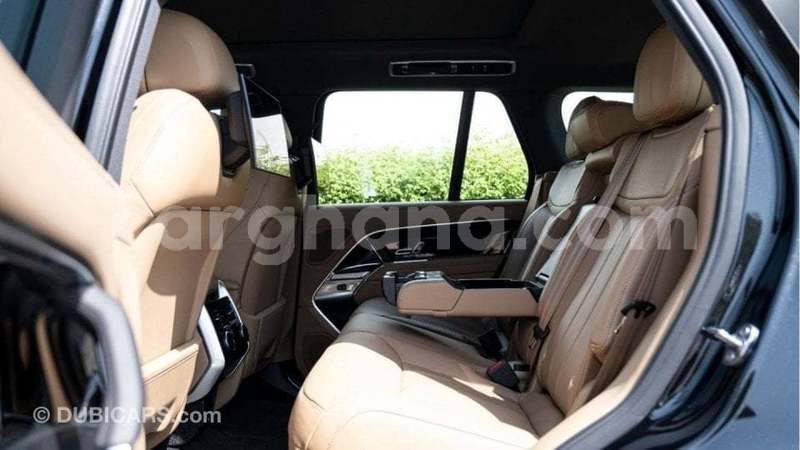 Big with watermark land rover range rover ashanti import dubai 55088