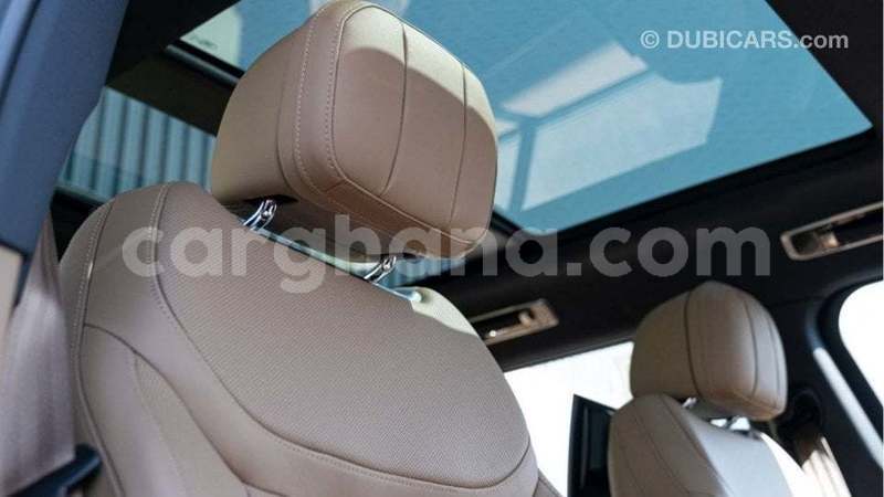 Big with watermark land rover range rover ashanti import dubai 55088