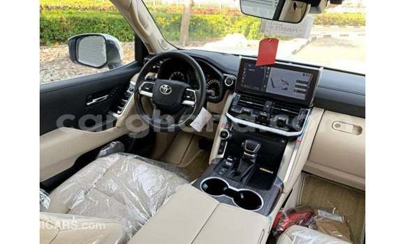Buy Import Toyota Land Cruiser White Car in Import - Dubai in Ashanti Buy Import Toyota Land Cruiser White Car in Import - Dubai in Ashanti