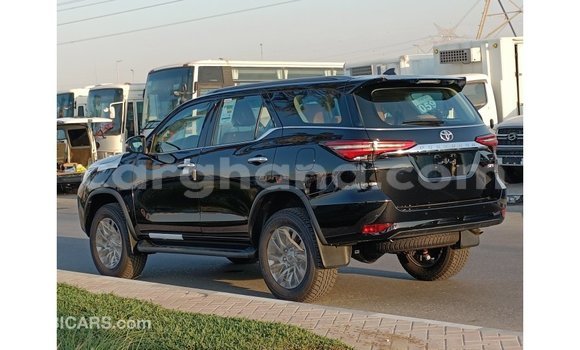 Buy Import Toyota Fortuner Black Car in Import - Dubai in Ashanti Buy Import Toyota Fortuner Black Car in Import - Dubai in Ashanti