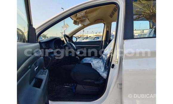Ra Imported Suzuki Ertiga funfun Ọkọ̀ in Import - Dubai ni Ashanti Ra Imported Suzuki Ertiga funfun Ọkọ̀ in Import - Dubai ni Ashanti