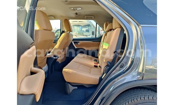 Buy Import Toyota Fortuner Other Car in Import - Dubai in Ashanti Buy Import Toyota Fortuner Other Car in Import - Dubai in Ashanti