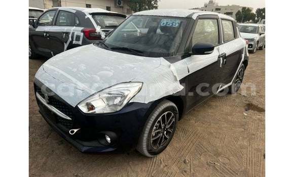 Ra Imported Suzuki Swift Blue Ọkọ̀ in Import - Dubai ni Ashanti