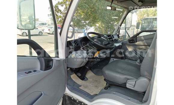 Buy Import Hino GH White Truck in Import - Dubai in Ashanti Buy Import Hino GH White Truck in Import - Dubai in Ashanti