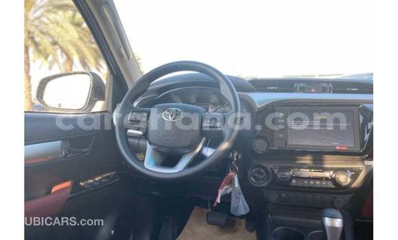 Buy Import Toyota Hilux White Car in Import - Dubai in Ashanti Buy Import Toyota Hilux White Car in Import - Dubai in Ashanti