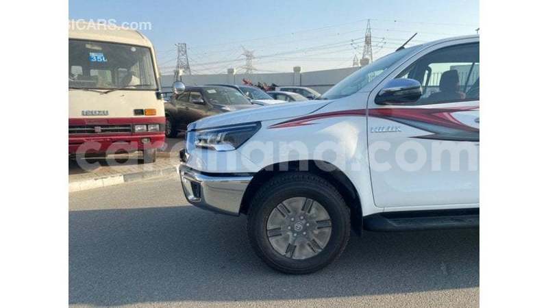 Big with watermark toyota hilux ashanti import dubai 55124