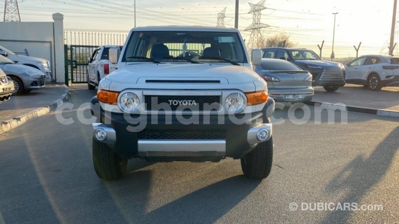 Big with watermark toyota fj cruiser ashanti import dubai 55126