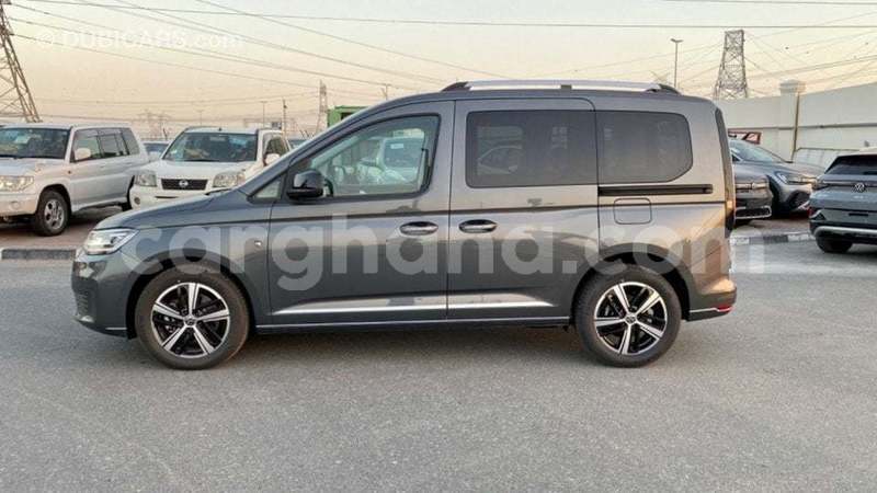 Big with watermark volkswagen caddy ashanti import dubai 55127