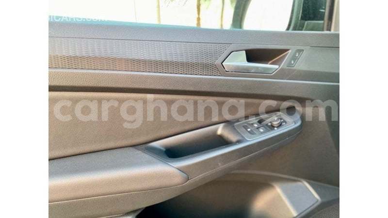 Big with watermark volkswagen caddy ashanti import dubai 55127