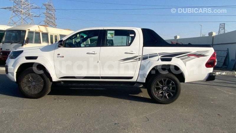 Big with watermark toyota hilux ashanti import dubai 55136