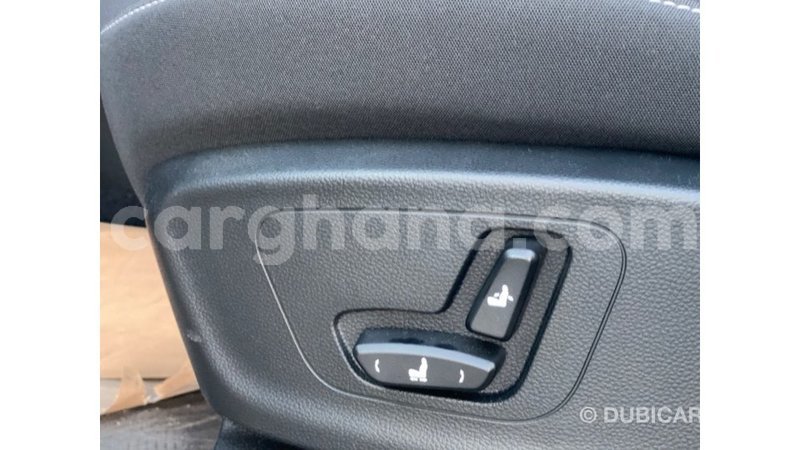 Big with watermark chevrolet captiva ashanti import dubai 55138