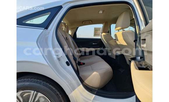 Buy Import Toyota Yaris White Car in Import - Dubai in Ashanti Buy Import Toyota Yaris White Car in Import - Dubai in Ashanti