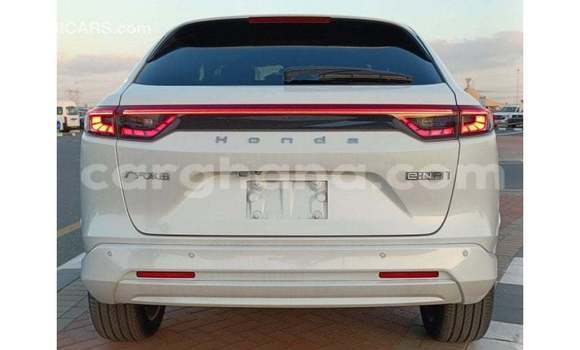 Buy Import Honda C White Bike in Import - Dubai in Ashanti Buy Import Honda C White Bike in Import - Dubai in Ashanti