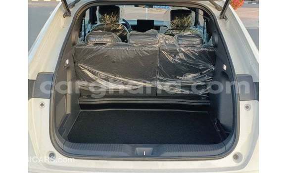 Buy Import Honda C White Bike in Import - Dubai in Ashanti Buy Import Honda C White Bike in Import - Dubai in Ashanti