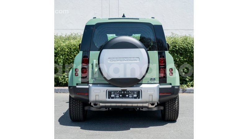 Big with watermark land rover defender ashanti import dubai 55152