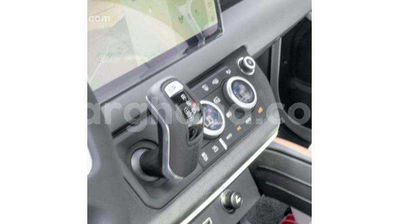 Big with watermark land rover defender ashanti import dubai 55154