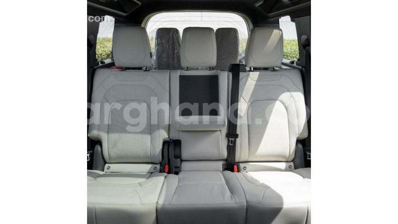 Big with watermark land rover defender ashanti import dubai 55154