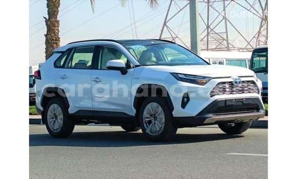 Buy Import Toyota 4Runner White Car in Import - Dubai in Ashanti Buy Import Toyota 4Runner White Car in Import - Dubai in Ashanti
