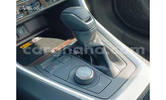 Buy Import Toyota 4Runner White Car in Import - Dubai in Ashanti Buy Import Toyota 4Runner White Car in Import - Dubai in Ashanti