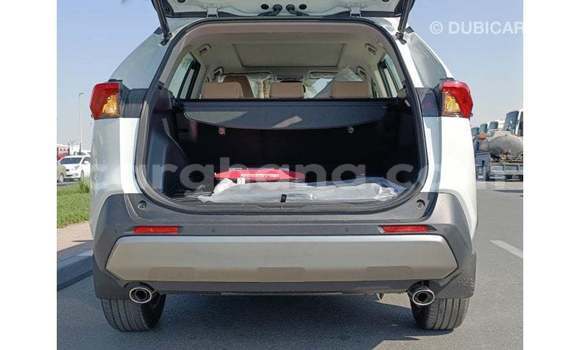 Buy Import Toyota 4Runner White Car in Import - Dubai in Ashanti Buy Import Toyota 4Runner White Car in Import - Dubai in Ashanti