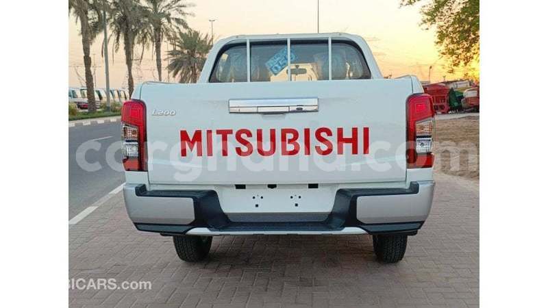 Big with watermark mitsubishi l200 ashanti import dubai 55166